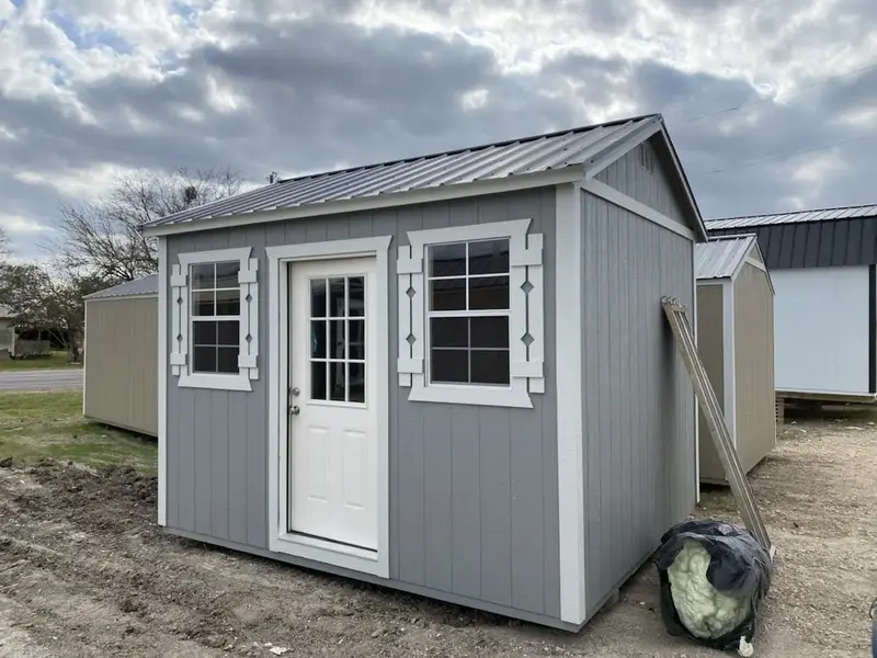 10x12 Side Utility Office 2